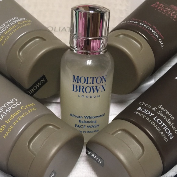 Molton Brown Bath & Body Nwot 6 Piece Molton Brown Toiletries